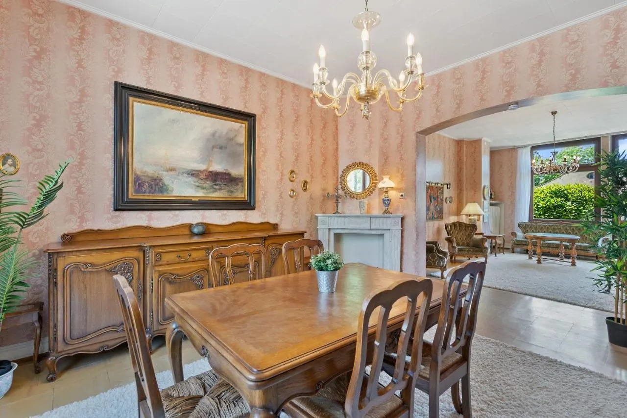 Baroque Style Townhome W Garden & Parking Id101 Luxembourg Holiday home
